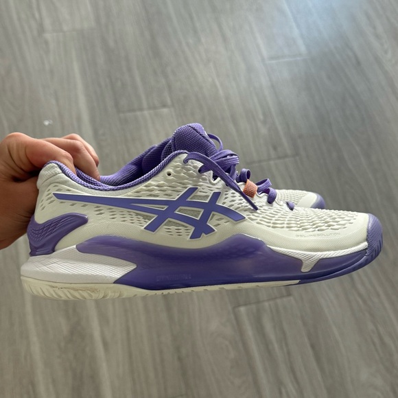 ASICS gel-resolution 9, White/Amethyst 10.5 B Medium tennis shoe - Picture 2 of 9